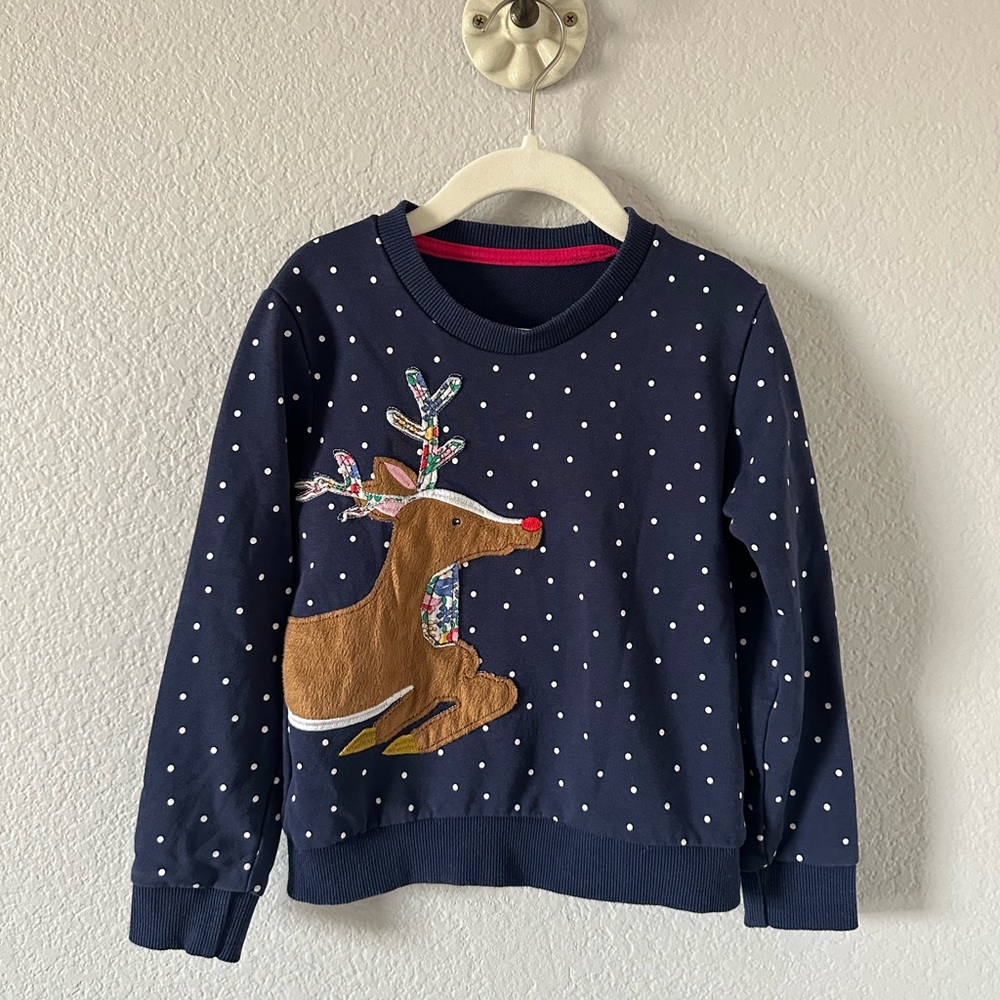 Pullover shirt